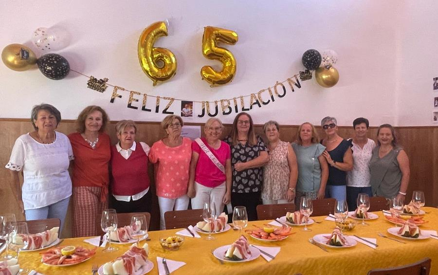 Se jubila Angelita, del mítico bar de los pollos de Ivanrey