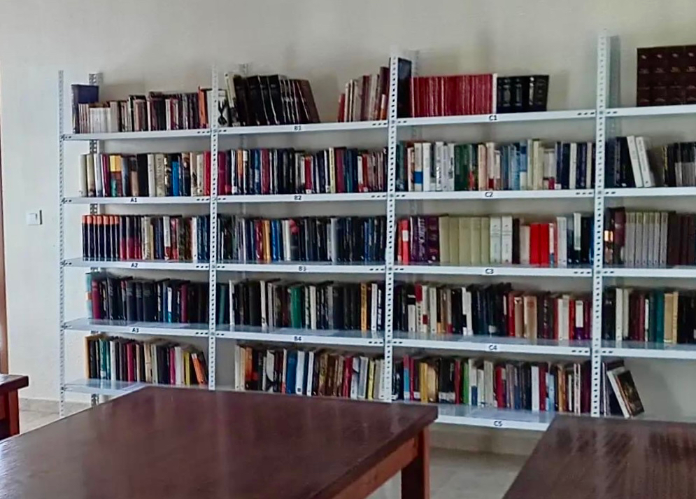 La colaboración vecinal hace realidad la creación de una Biblioteca 