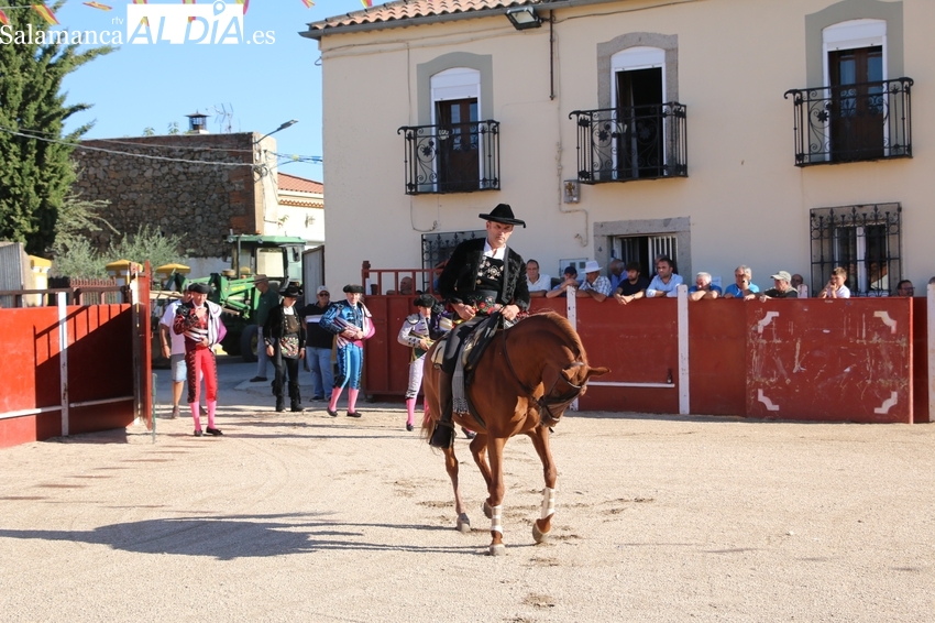 Entretenida tarde taurina en Bañobárez para finalizar las fiestas del Cristo de la Salud