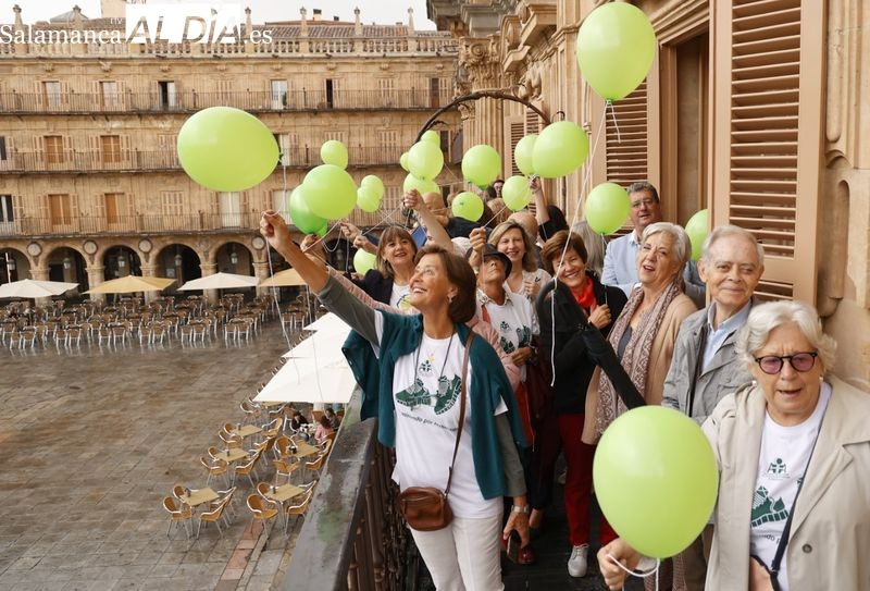 Elogios para AFA por su labor ejemplar y cercana con los enfermos de Alzheimer y sus familias.