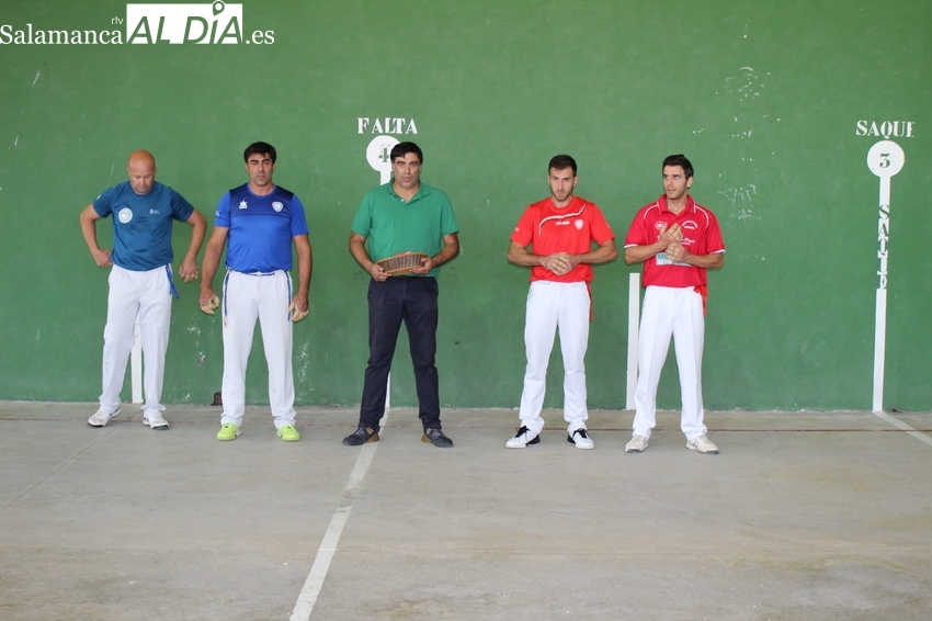 La pelota a mano imprime carácter deportivo a las fiestas de Villaseco de los Reyes