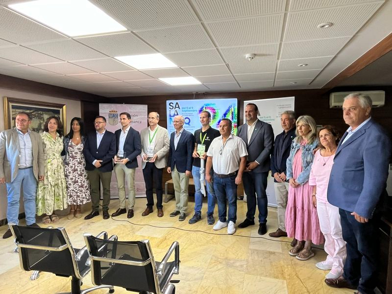 Regar, segar o evitar el ataque de lobos será más fácil con estos inventos premiados en Salamaq