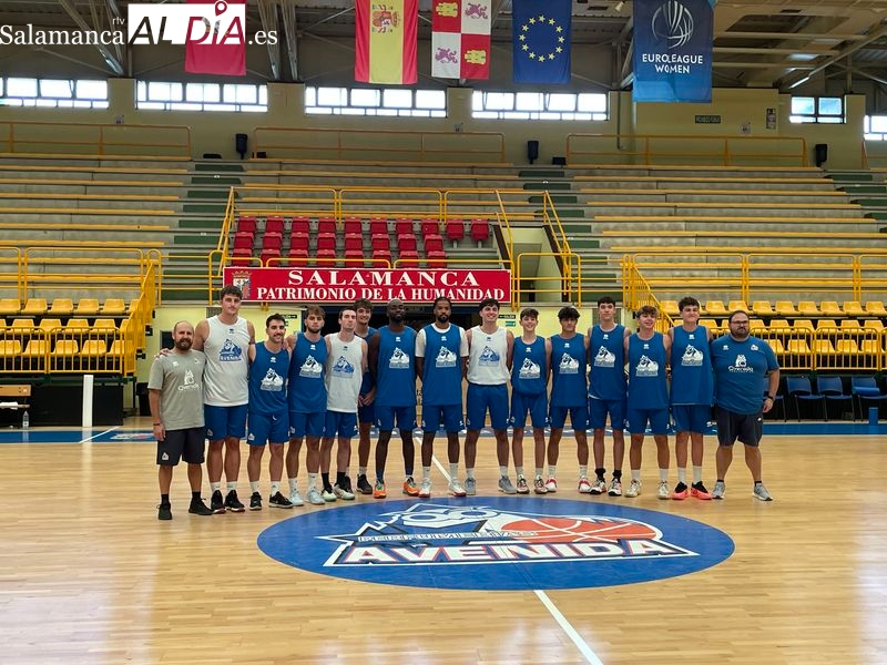 El nuevo Perfumerías Avenida Xoborg se pone en marcha