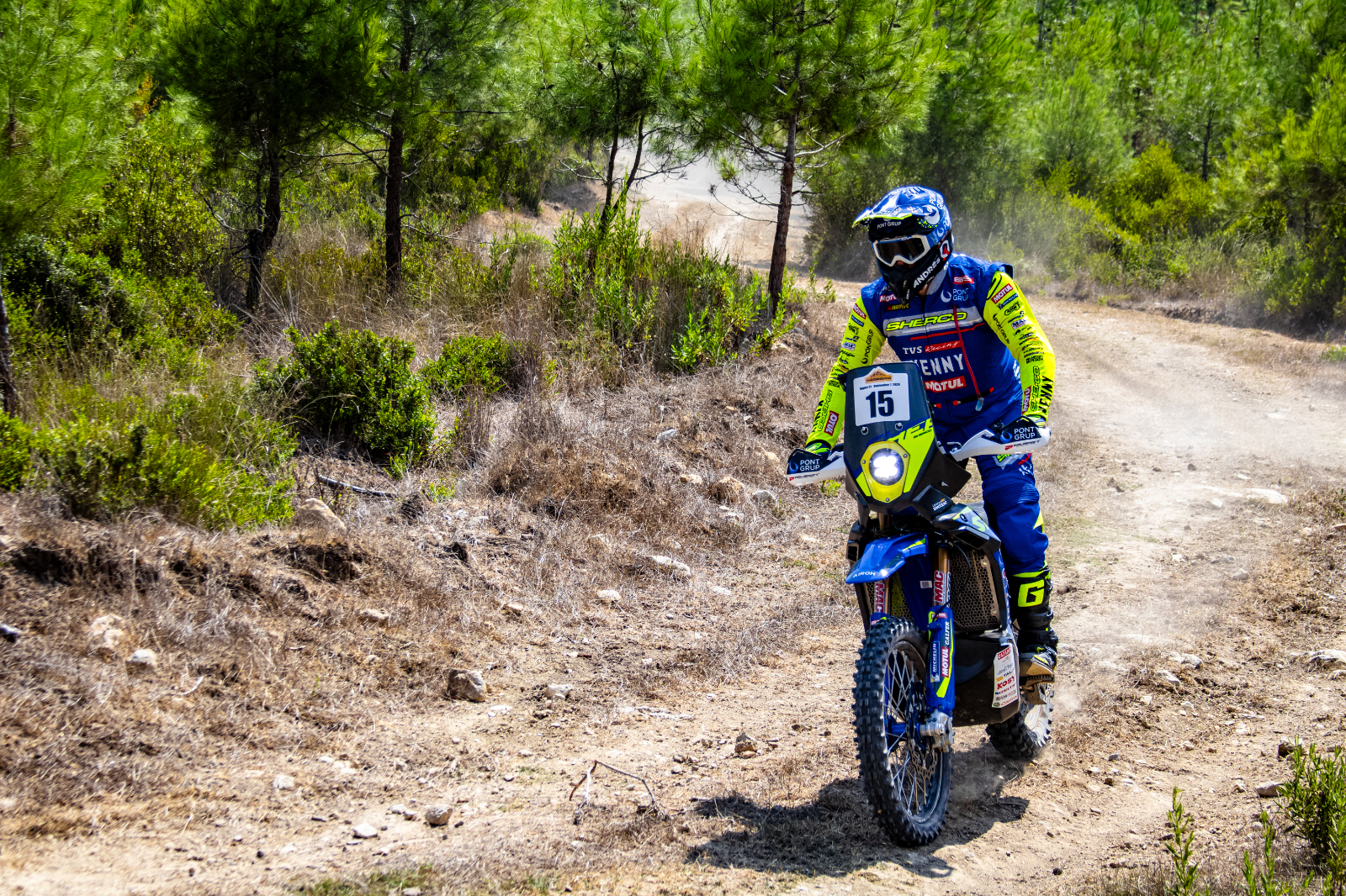 Santolino arranca en Turquía con una victoria