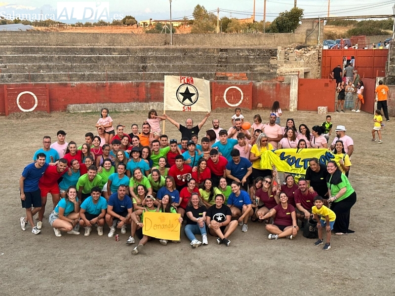 Pereña de la Ribera vive el prólogo festivo con una divertida yincana de peñas