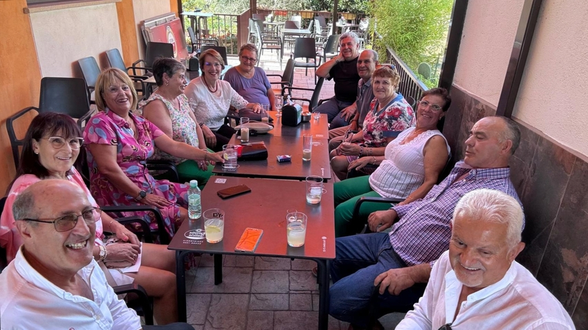 Los quintos del 59 celebran en Vilvestre la llegada a los 65