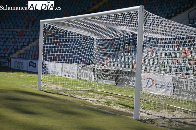 El Salamanca UDS apretará a Royalverd para quedarse en el Helmántico... sin descartar Las Pistas o jugar fuera contra el Avilés