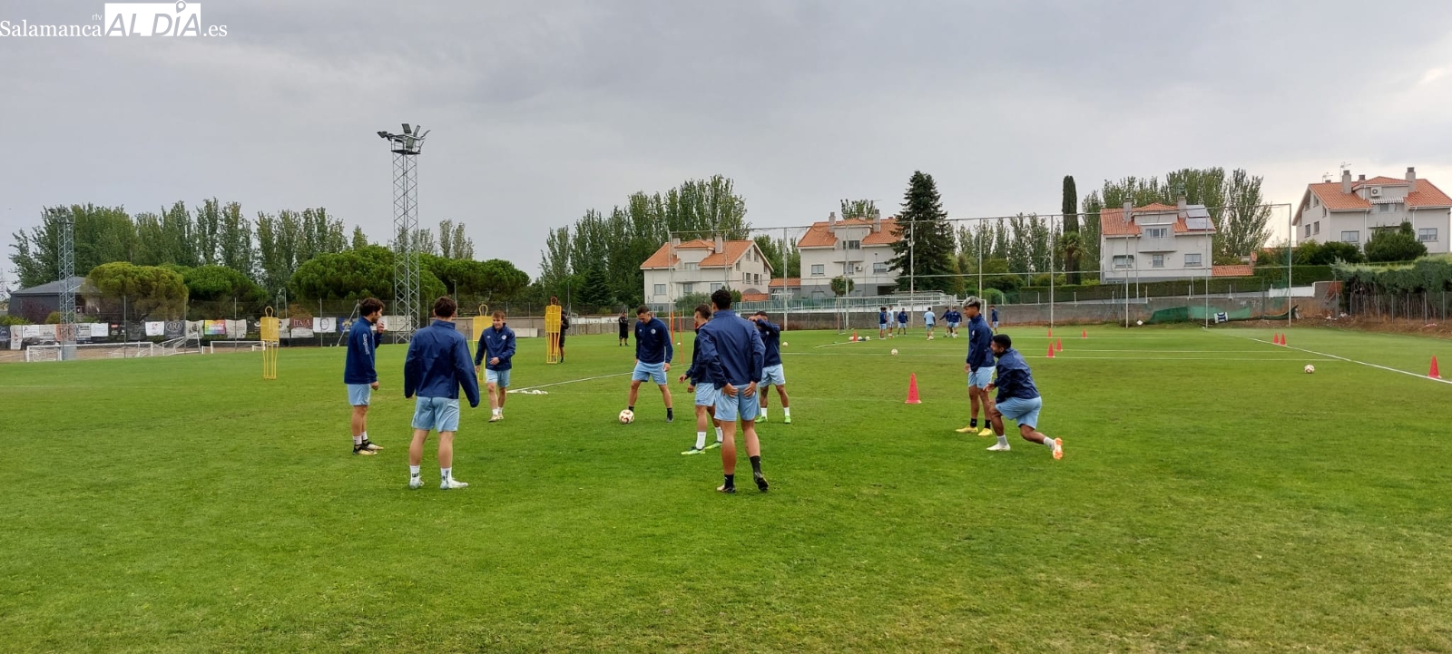 Emaná no se ejercita en el penúltimo entrenamiento del Salamanca UDS antes del Avilés