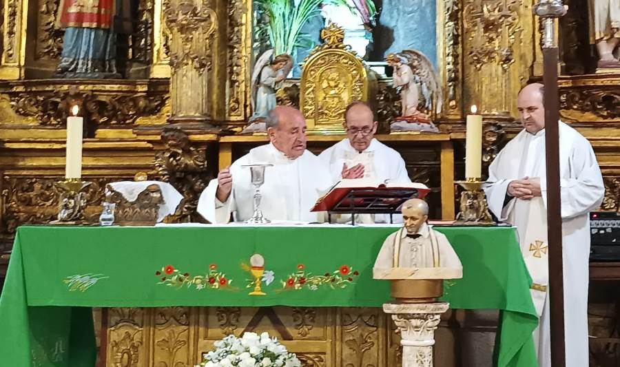 San Andrés honra junto a las Hijas de la Caridad a San Vicente de Paúl