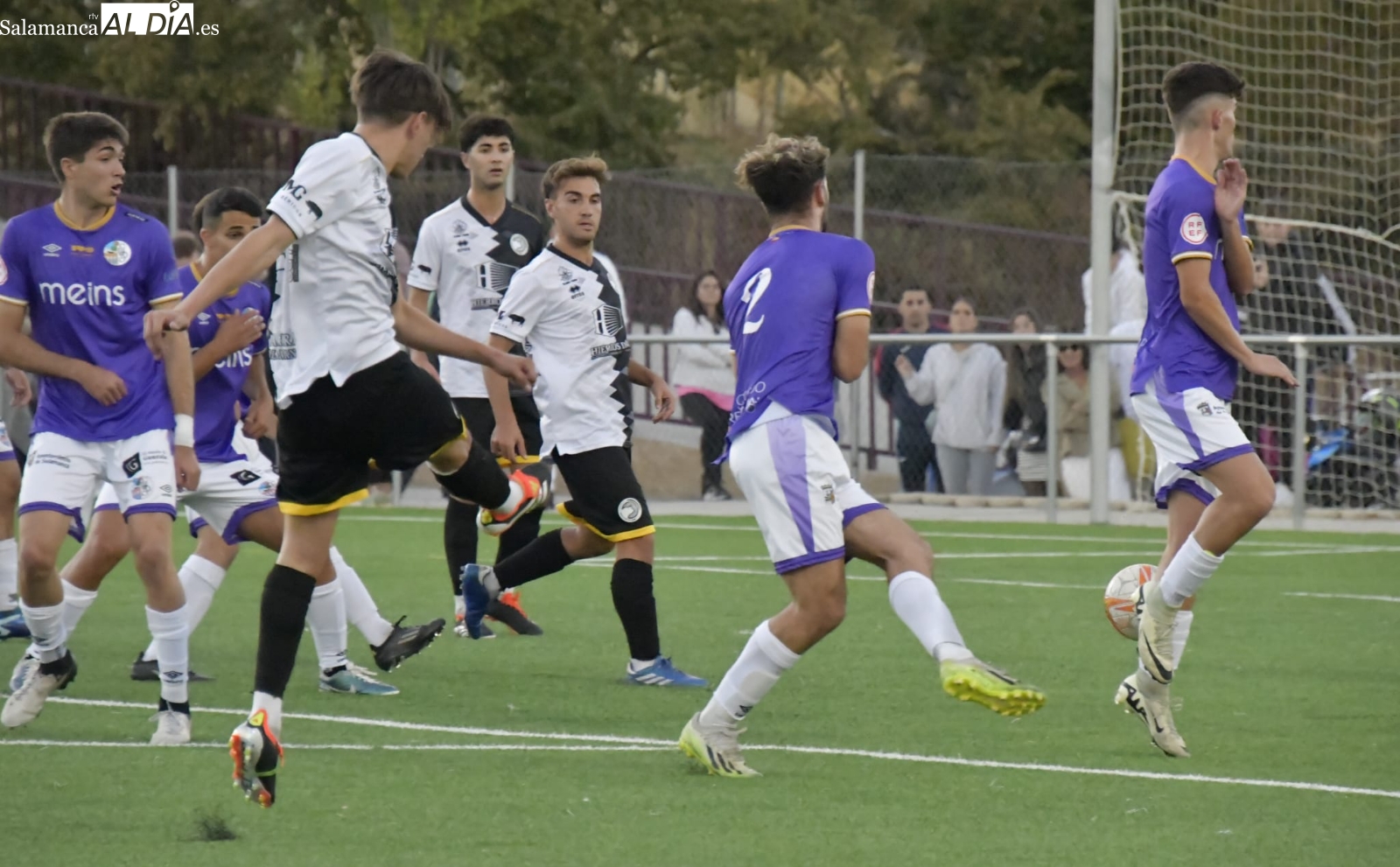 El filial de Unionistas se lleva el mini derbi ante el del Salamanca UDS (1-0)