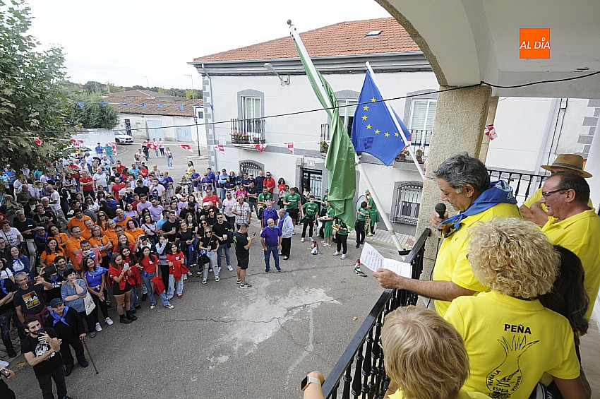 Un repique de campanas anuncia las fiestas de San Lino en Espeja