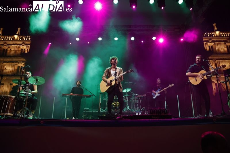 Tu Otra Bonita pone a bailar y cantar a la Plaza Mayor
