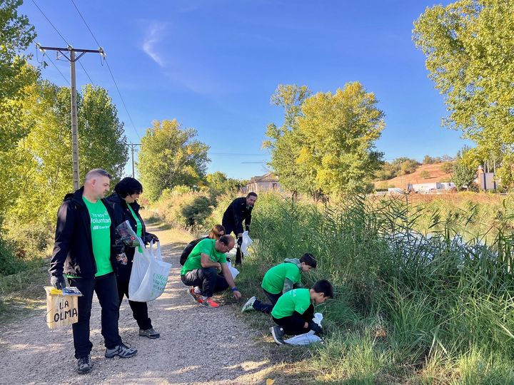 Más de un centenar de voluntarios de Iberdrola en Castilla y León ‘crean un mundo mejor’