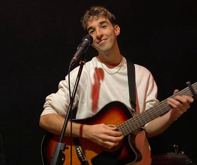 Nel Rodríguez: Para un salmantino cantar en la plaza mayor es lo más grande. Me parece algo mágico