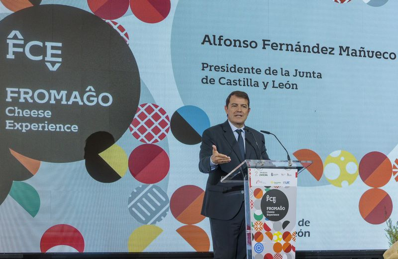 La Junta comenzará a resolver este mes las ayudas a la modernización de explotaciones e incorporación de jóvenes al campo