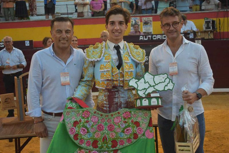 Julio Norte se lleva el prestigioso certamen Novilladas de Canal Sur  