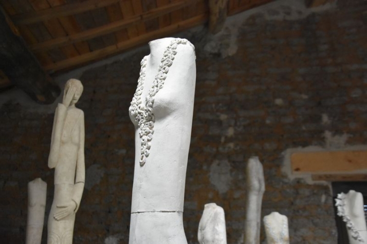 La dignidad de las estatuas