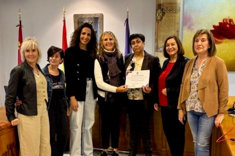 El arroz al señorito  y la solidaridad en Peñaranda logran recaudar 2.210 euros para la Asociación Parkinson en Salamanca