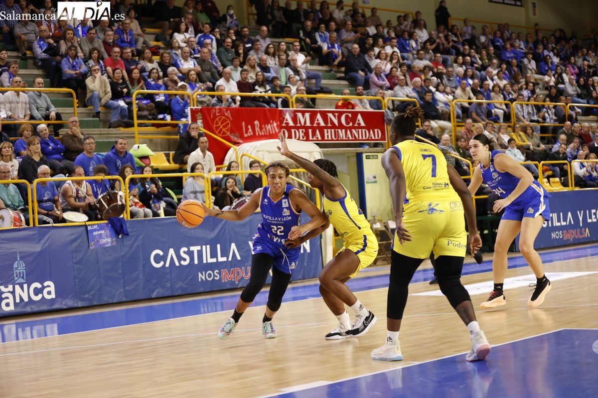 El Perfumerías Avenida cae ante el Spar Gran Canaria en un partido muy igualado (67-74) 