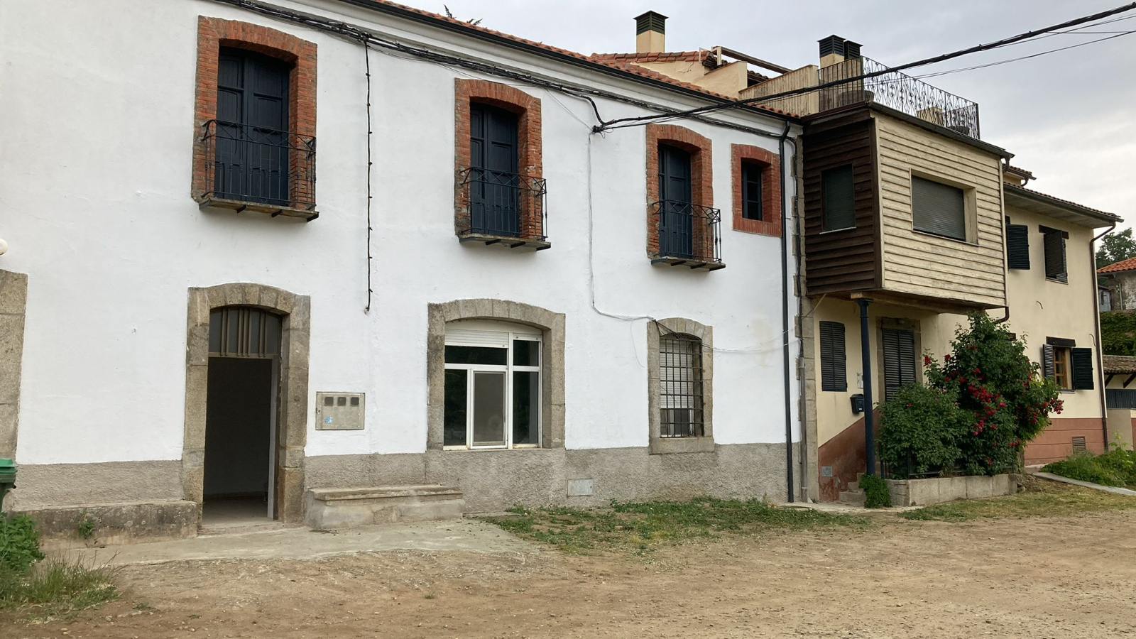 Oportunidad de negocio en un pueblo de Salamanca: se vende o alquila un obrador de hornazos 