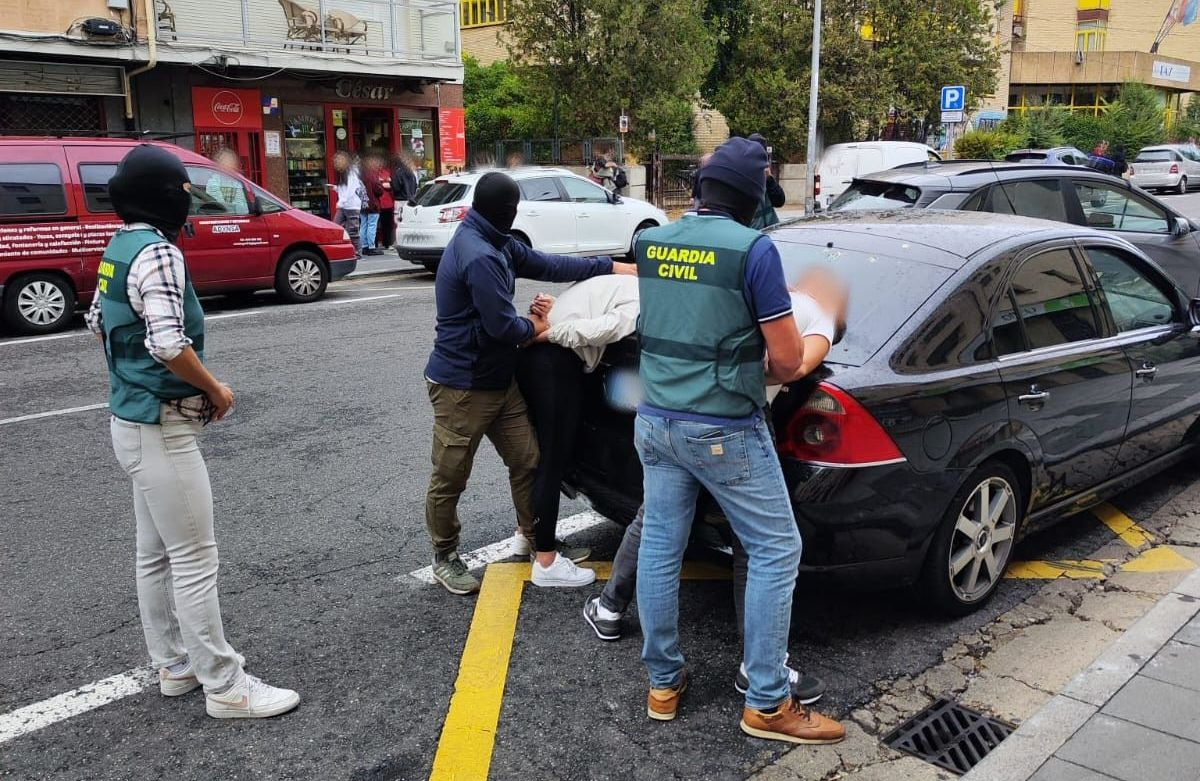 Espectacular captura en Salamanca de una banda albanesa que asaltó viviendas en tres provincias (VÍDEO)