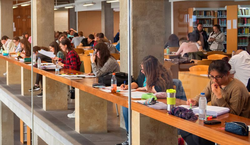 La USAL, en el top 15 de las universidades españolas según el Ranking THE