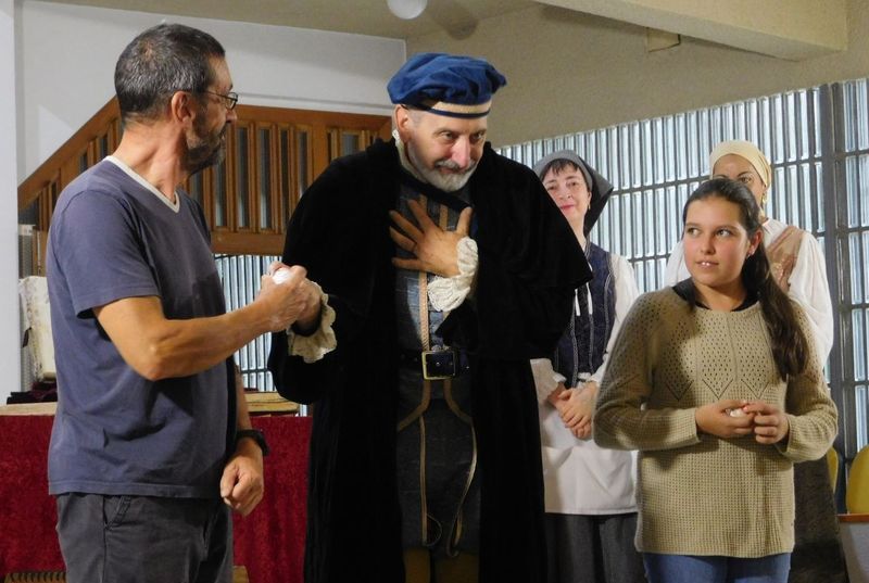 Buscando a Nebrija, un regalo especial en las Carmelitas de Cabrerizos