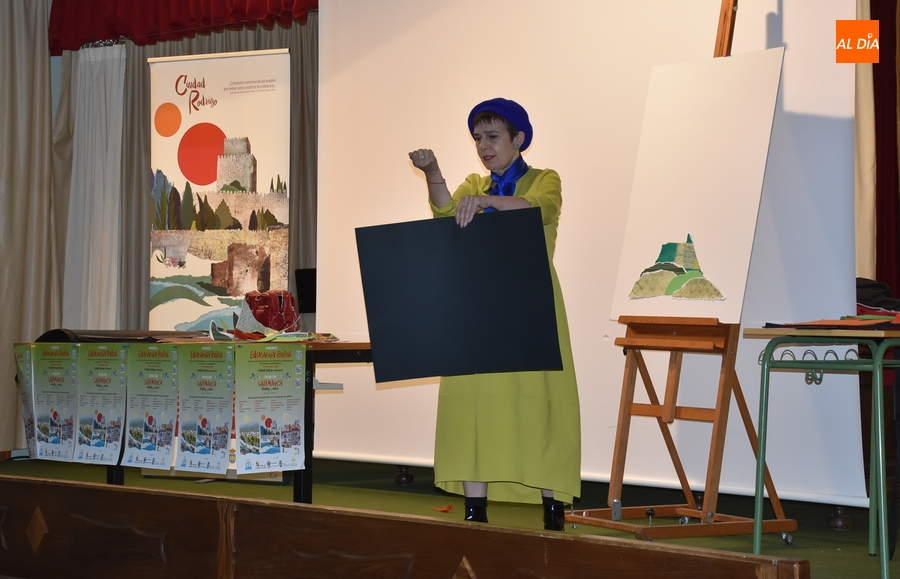 El IES Fray Diego vive un Carnaval de Educación con la visita de Violeta Monreal