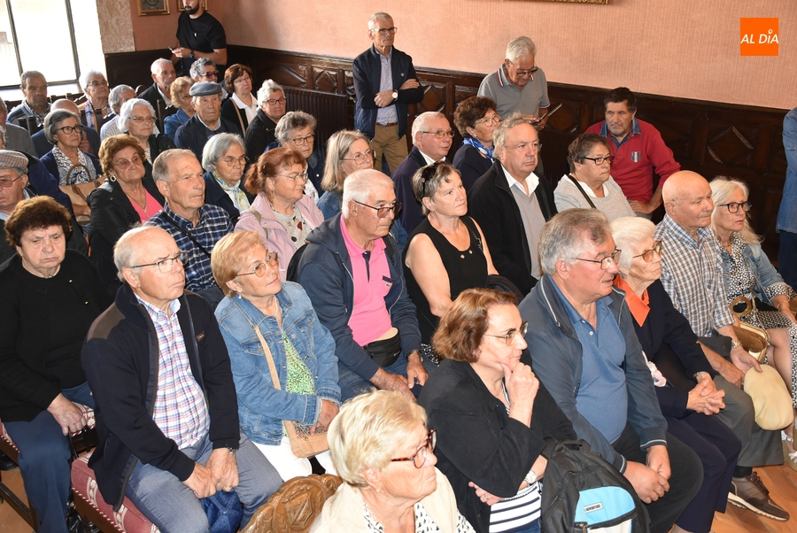 Cerca de 180 vecinos del Concelho de Almeida celebran el ‘Dia da Pessoa Idosa’ en Miróbriga