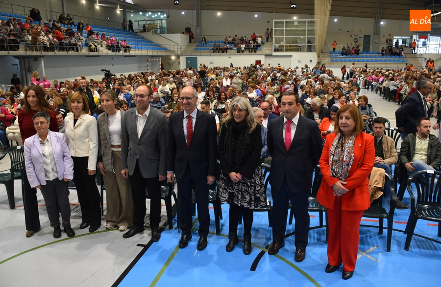1.300 mujeres rurales de toda la provincia exaltan en Ciudad Rodrigo el liderazgo femenino