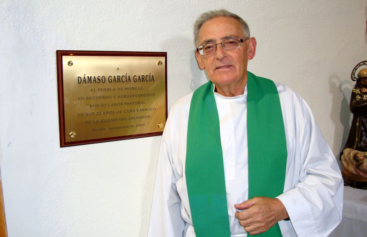 Fallece el sacerdote Francisco García, capellán y profesor de la Fundación Rodríguez Fabrés