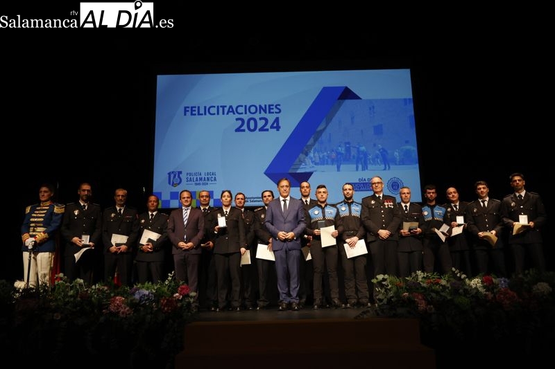 Las mejores fotos y la lista de condecorados en el Día de la Policía Local