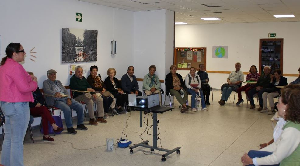 Cáritas conmemora con sus usuarios el Día de las Personas Mayores