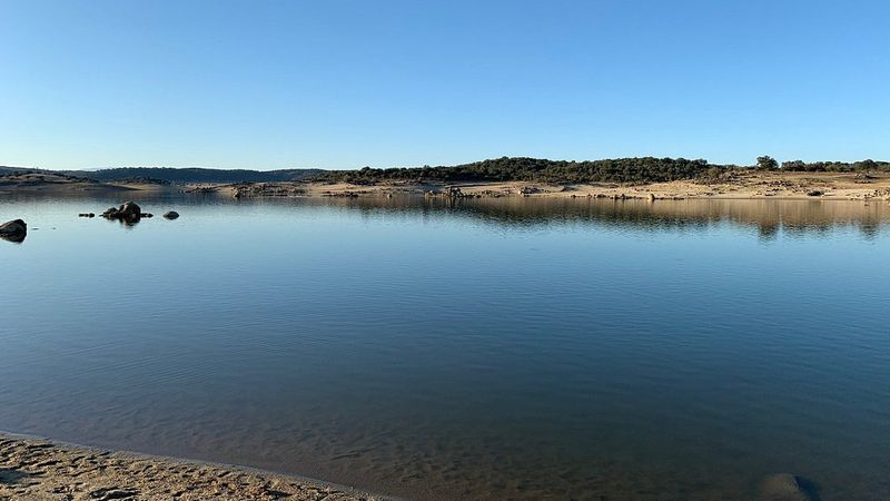 El XVIII Maratón Senderos de la Raya organiza una ruta senderista hasta el embalse de Idanha