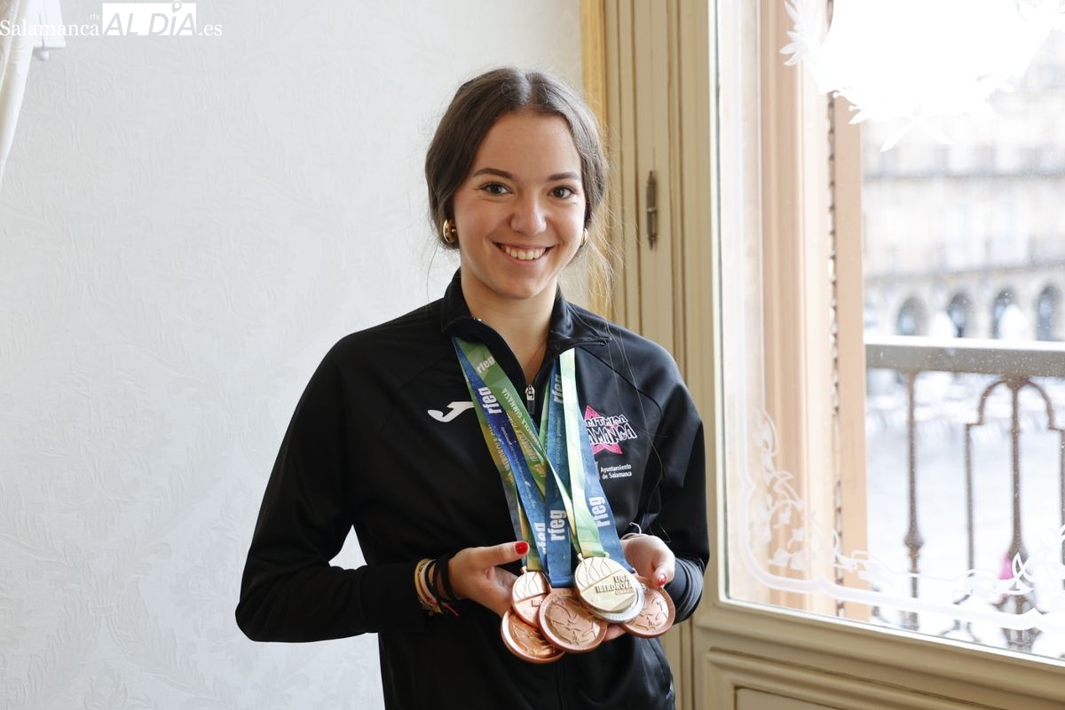 La gimnasta salmantina que colecciona medallas de torneos nacionales