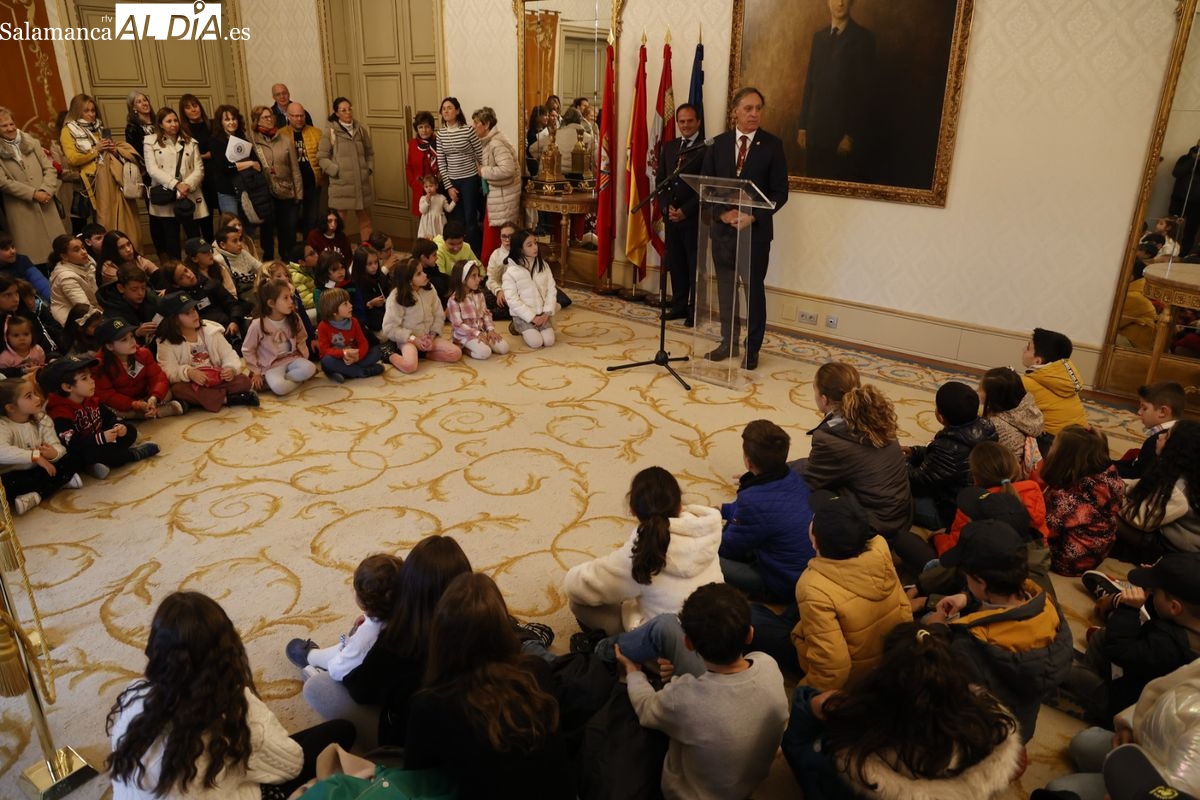 Reconocimiento a los familiares de la Policía Local de Salamanca (FOTOS)