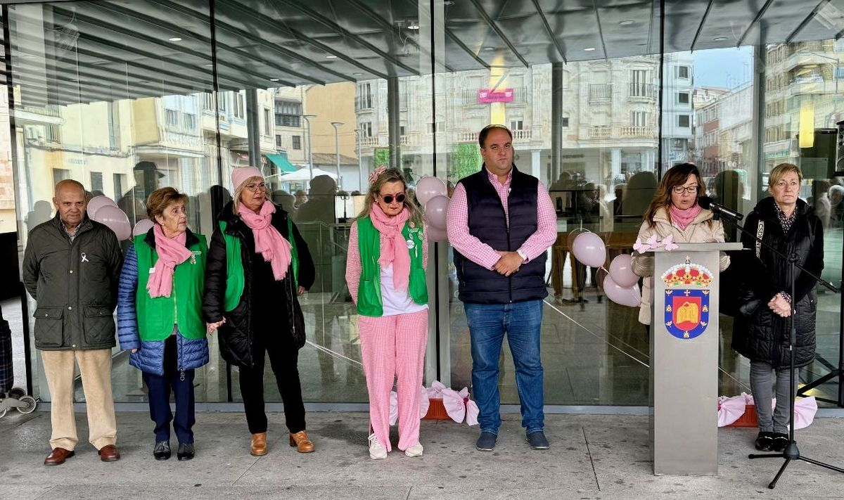 Guijuelo se suma al rosa para luchar contra el cáncer de mama