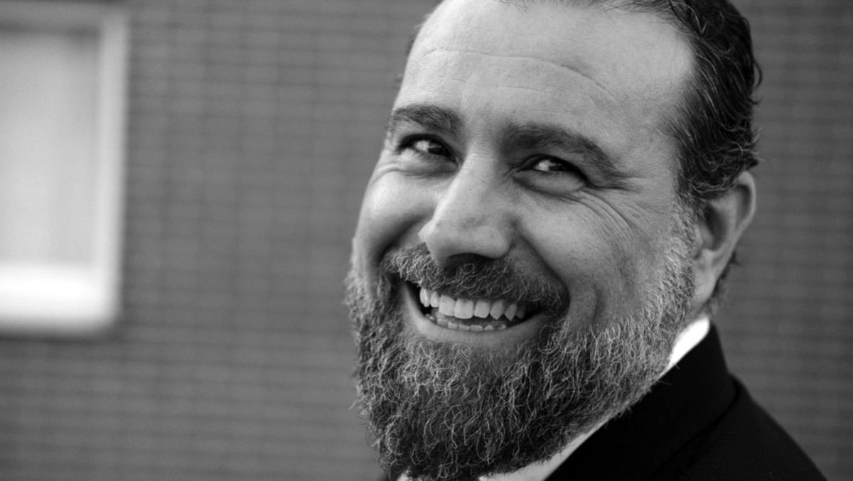 El profesor salmantino Javier García debuta como novelista con El ángel invisible