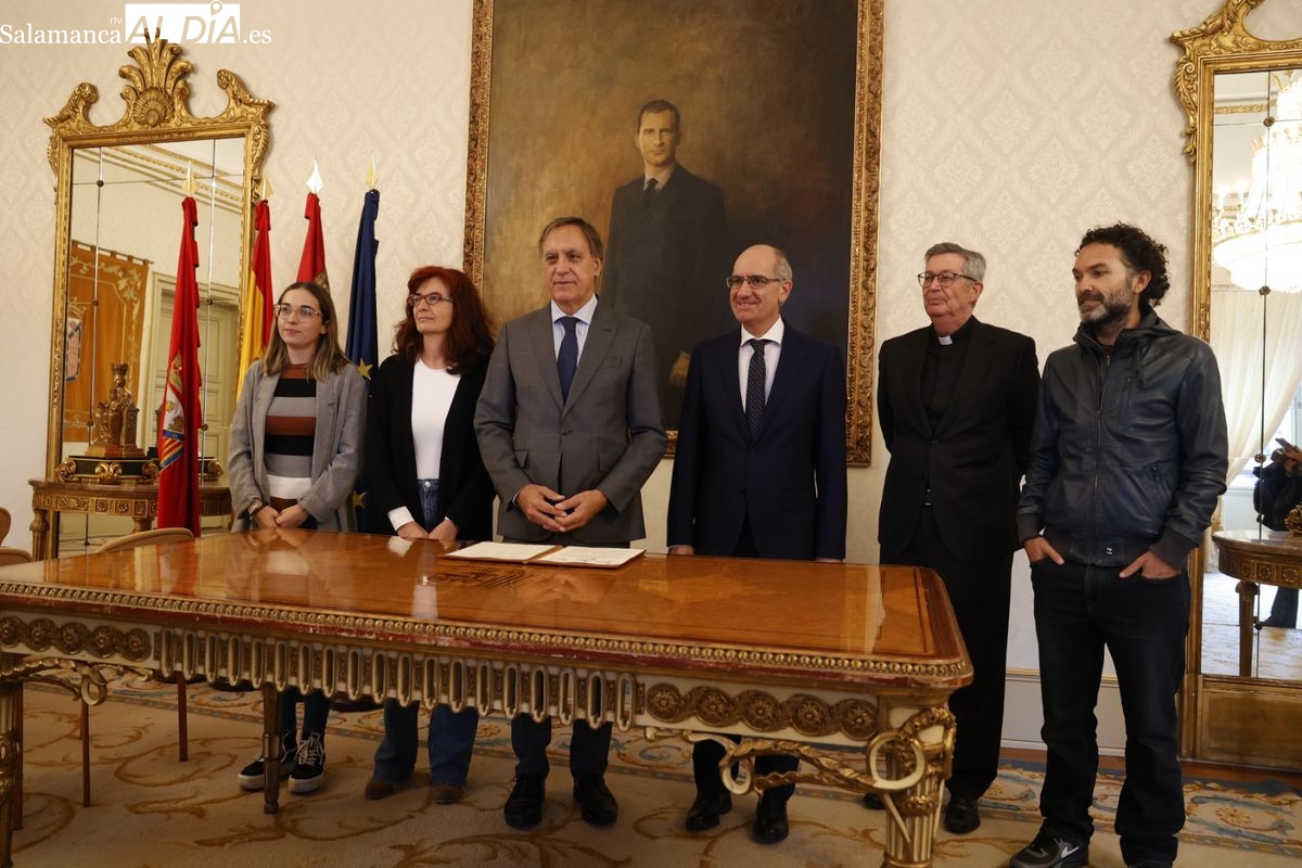 Alianza solidaria en Salamanca: la Mesa del Voluntariado une a 5 instituciones con 30 entidades