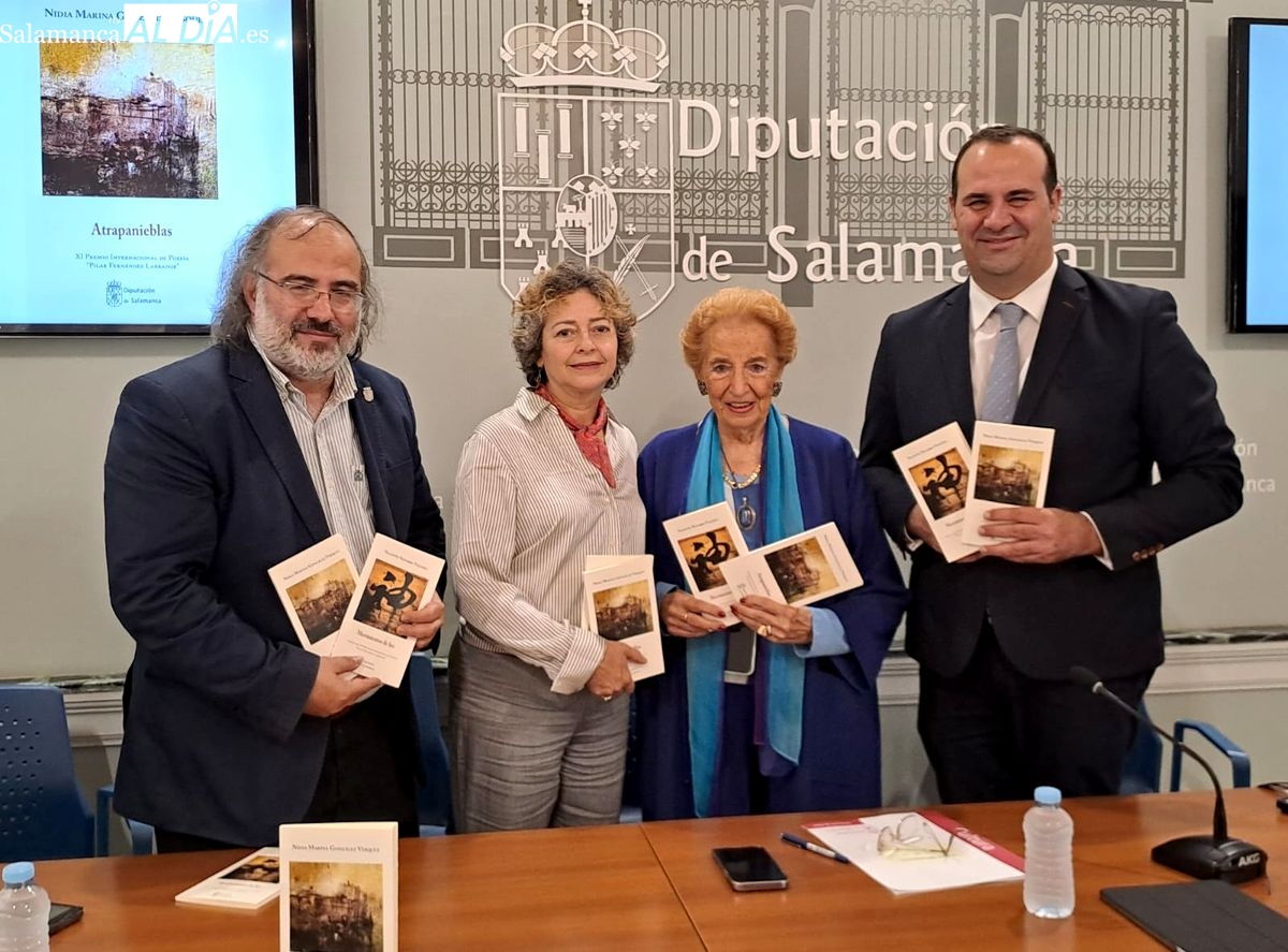 Una profesora de Costa Rica gana el XI Premio Internacional de Poesía Pilar Fernández Labrador