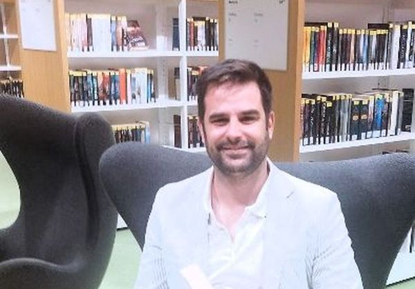 Santiago Alonso Buers, un escritor salmantino en el mundo de la narcocultura