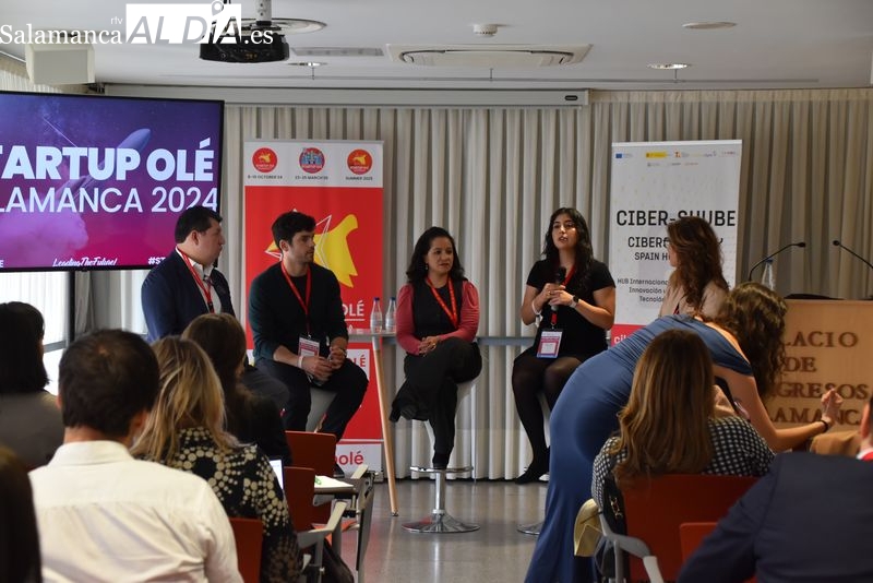 Más de 700 ponentes crean lazos en el foro de emprendimiento Startup Olé 2024