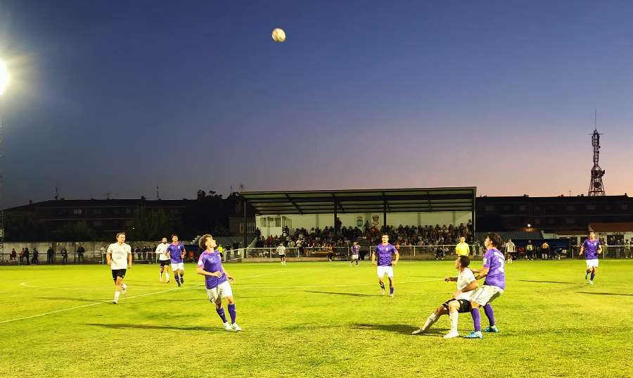 La Federación multa al Ciudad Rodrigo y apercibe de cierre el Francisco Mateos