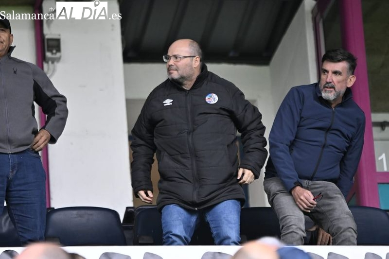 Reunión de Lovato, Dueñas y dos pesos pesados del Salamanca UDS con peñistas: La campaña contra Rafa es organizada por la nueva gestión