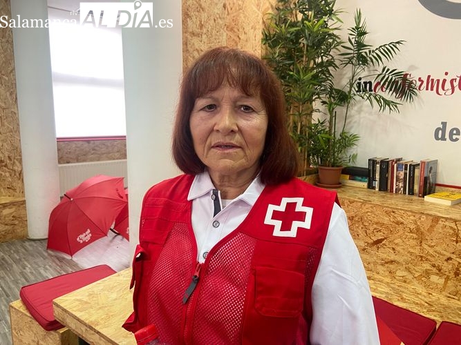 Ser voluntario es una experiencia extraordinaria, asegura una salmantina que lleva casi 20 años en Cruz Roja