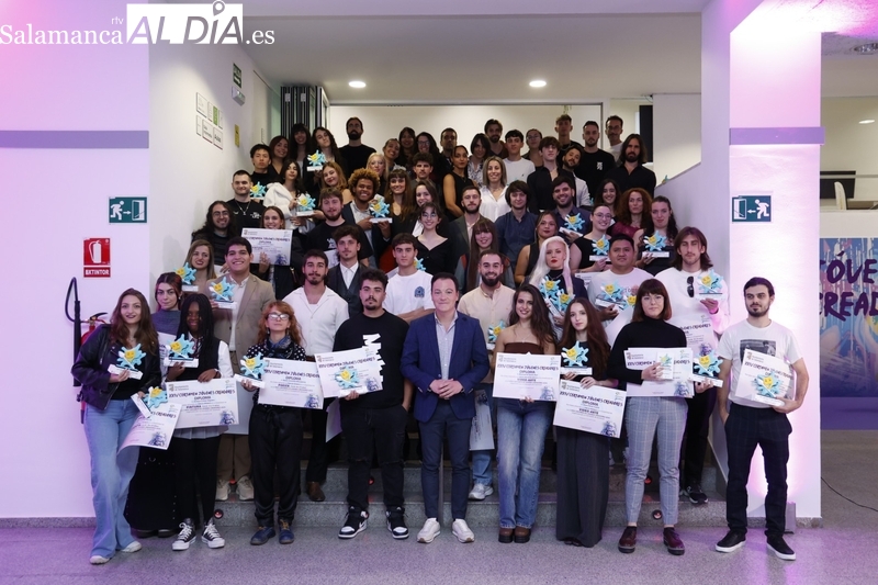 El Ayuntamiento de Salamanca reconoce la creación artística de los 74 ganadores del XXIV Certamen Municipal Jóvenes Creadores