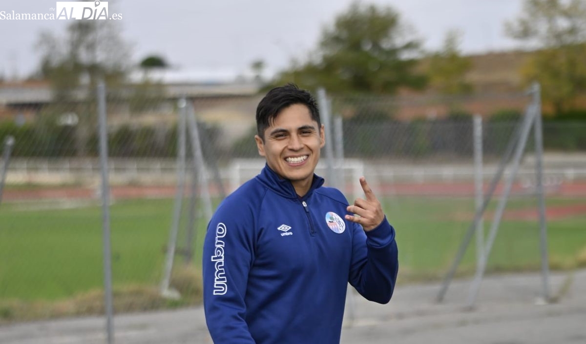 Gustavo, la gran novedad en la vuelta a los entrenamientos del Salamanca UDS para recibir a un Numancia líder