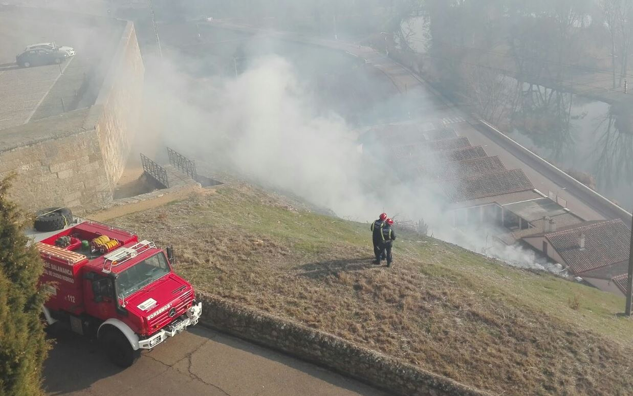 Ya se puede solicitar permiso para quemas de matorral, pastos, y restos agrícolas y forestales