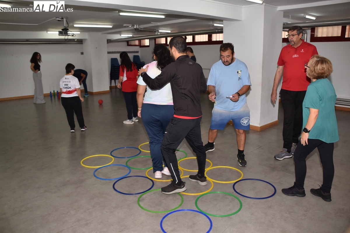 Así se desarrolla una de las actividades físicas de la Fundación AVIVA (GALERÍA DE FOTOS Y VÍDEO)