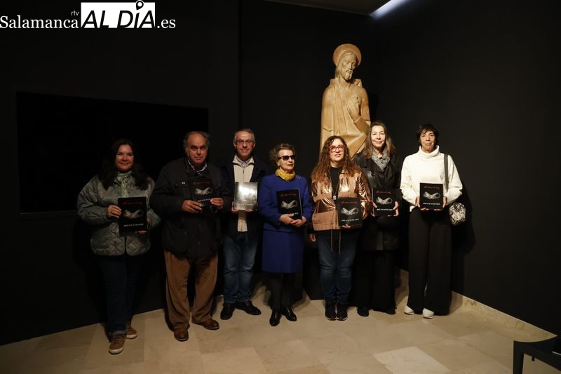 Nuevo libro-catálogo Esencial,  para rendir homenaje al escultor José Luis Núñez